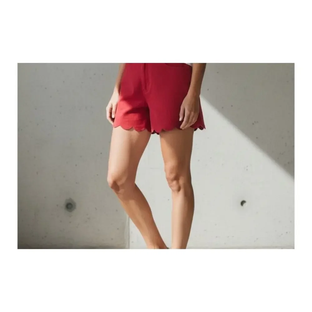 The Limited Red Scalloped Hem Shorts Size Medium / 10 | Cotton Blend Women’s - Picture 1 of 11